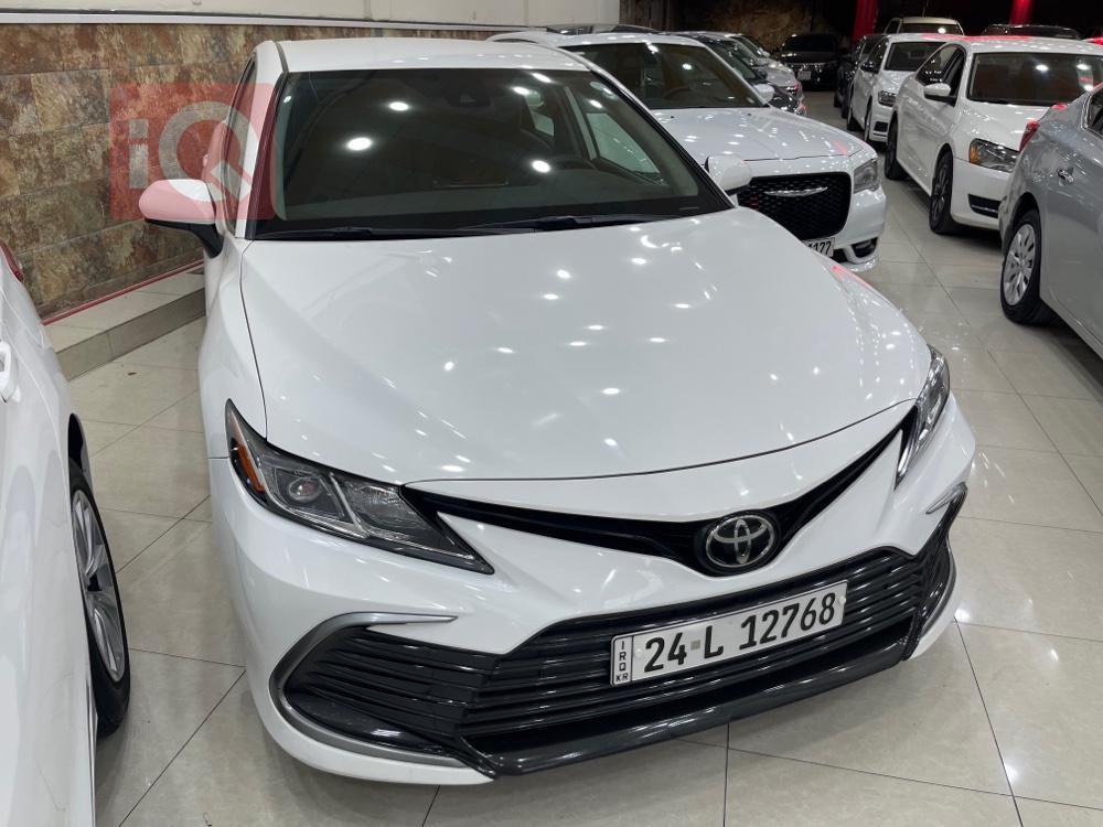 تۆیۆتا کامری